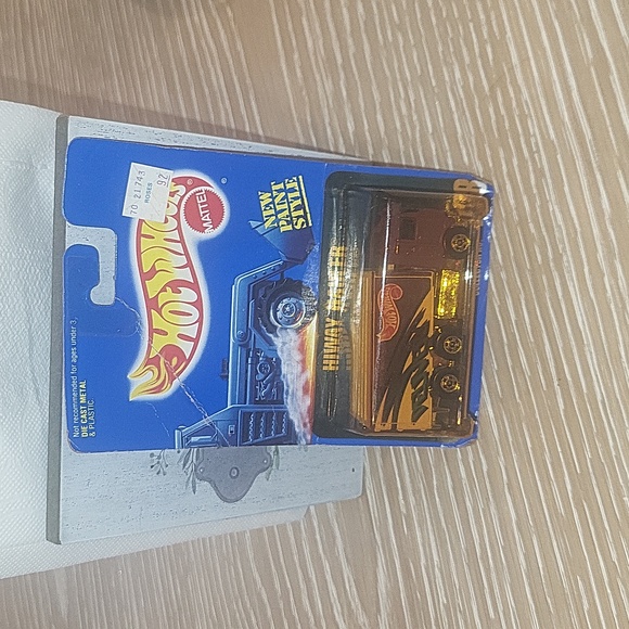 Hot Wheels Hiway Hauler 1992 - Picture 5 of 6